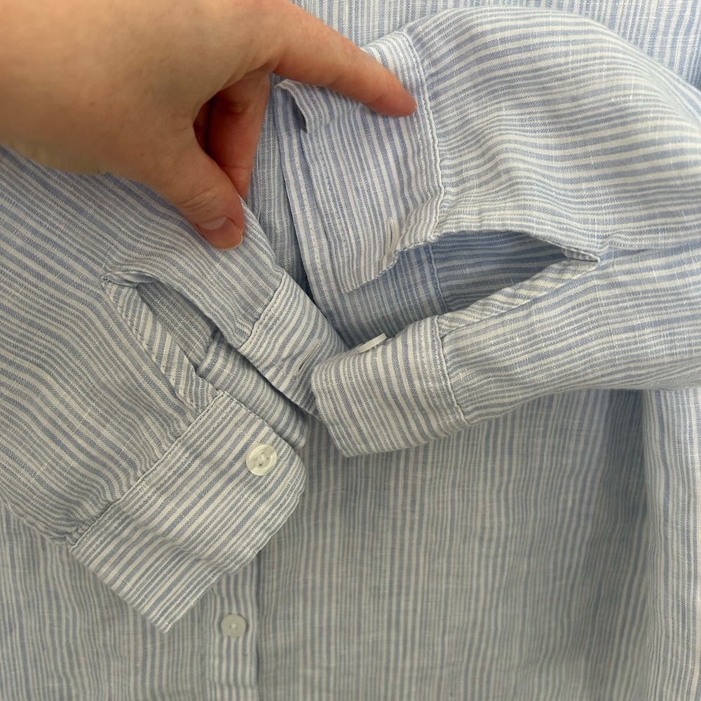 Chico’s‎ 100% Linen Blue and White Stripe Button Shirt Size 2 - Picture 4 of 7